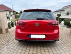 Volkswagen Golf - 6