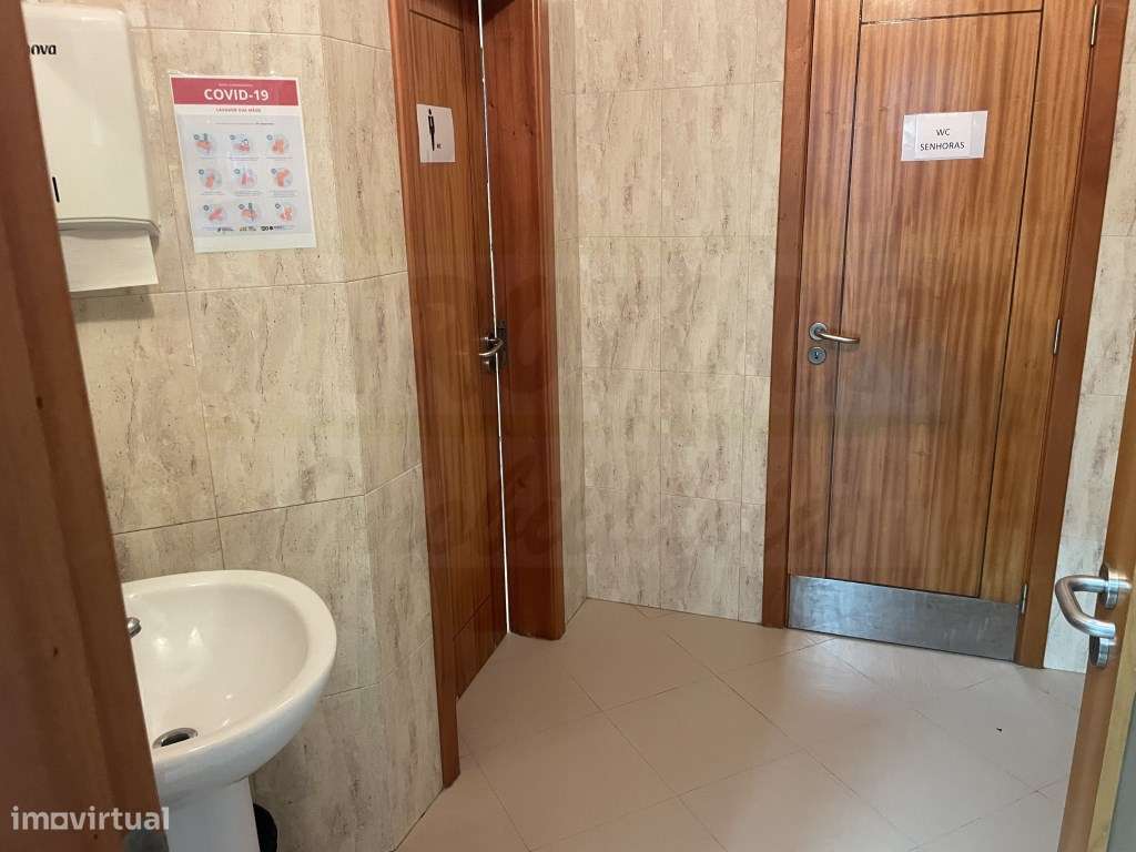 Venda conjunta de imóveis para atividade industrial com edifício e ...-6