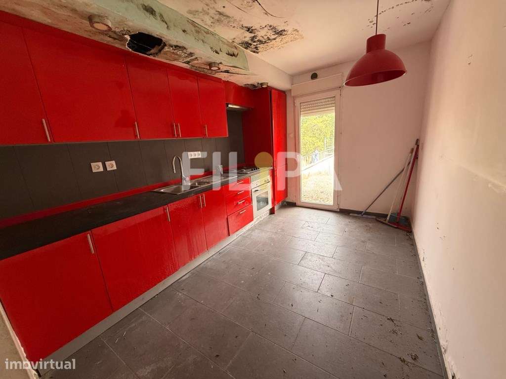 Moradia V2 com duas suites, terraços e jardim - Gondomar - Grande imagem: 4/16