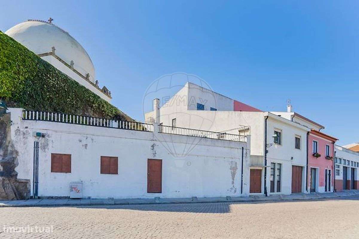 Moradia T4 para venda-16