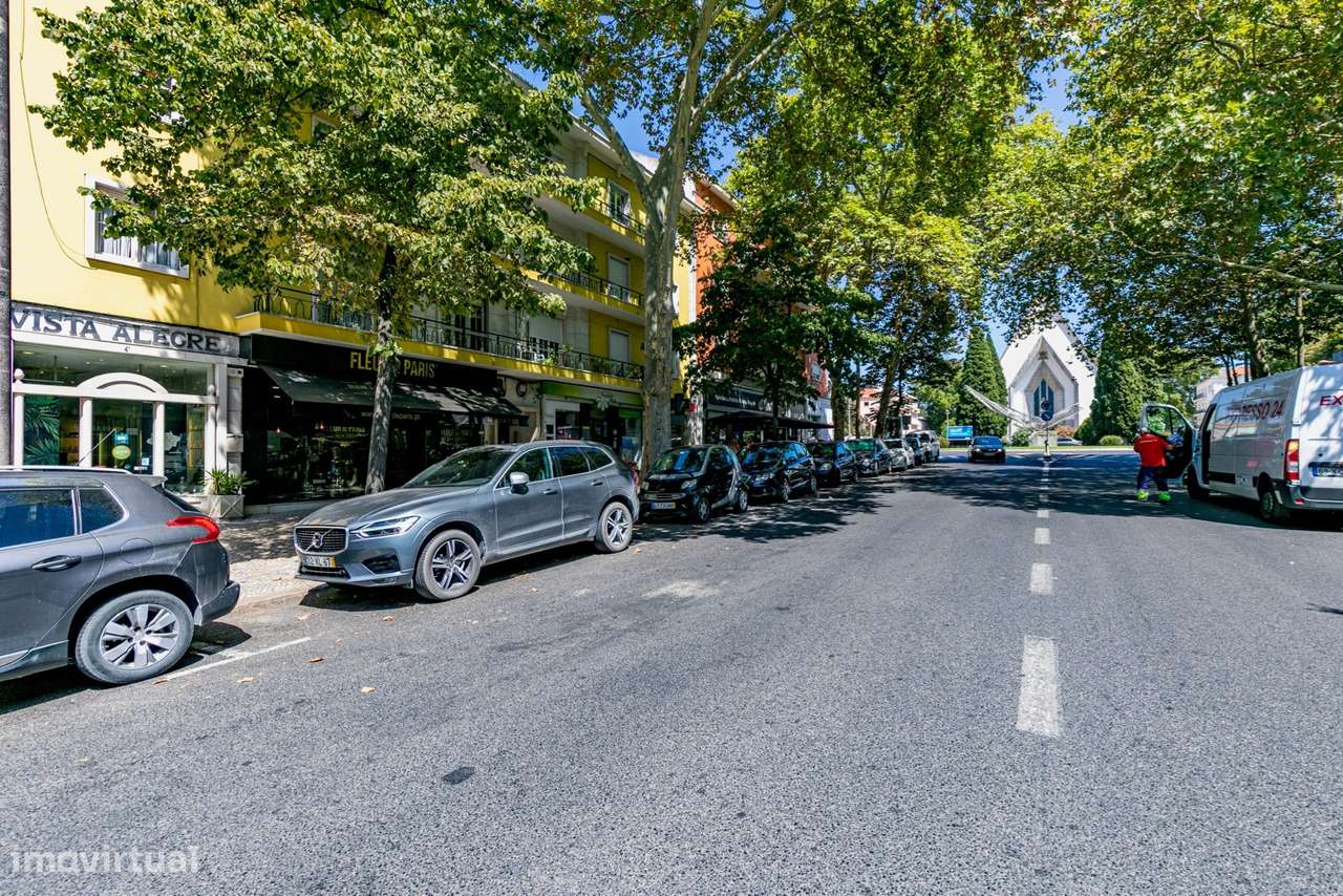 Apartamento T4 com Jardim de Inverno | Alvalade, Lisboa-41
