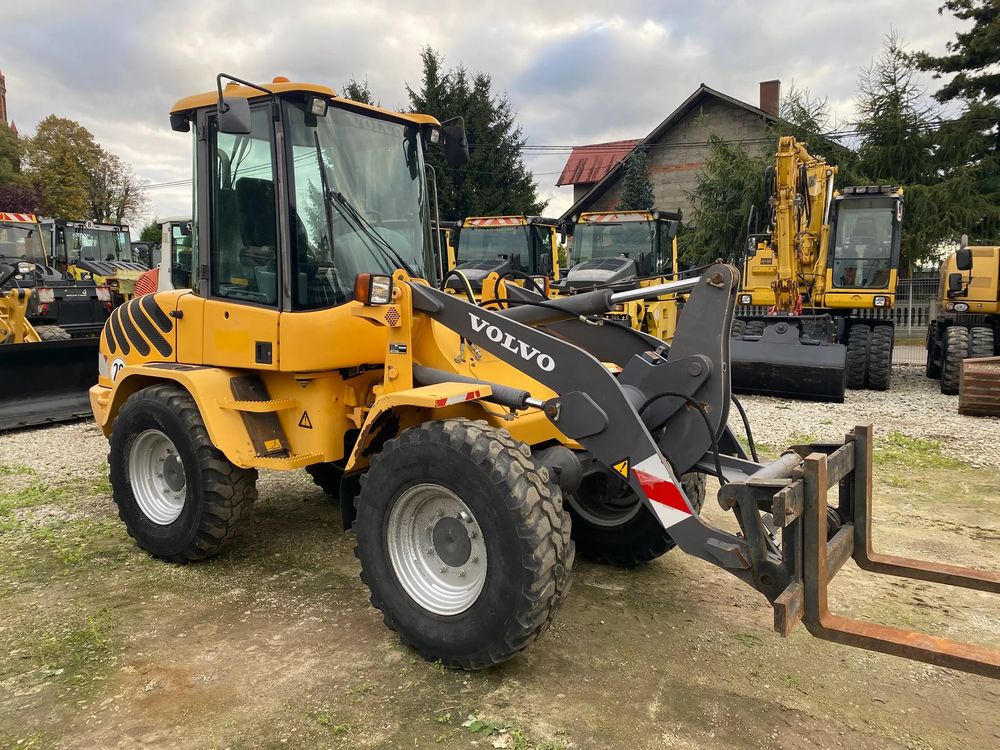 Volvo L30b pro, 2013 rok, 6600 mth, łyżka otwierana + widły, z niemiec, super stan, 2013