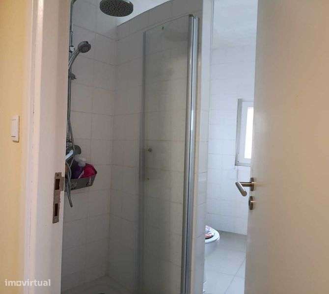 Casa com 3 quartos e 1 casa de banho - Grande imagem: 4/12