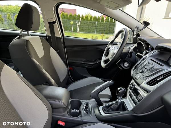 Ford Focus 1.0 EcoBoost Start-Stopp-System Champions Edition - 14