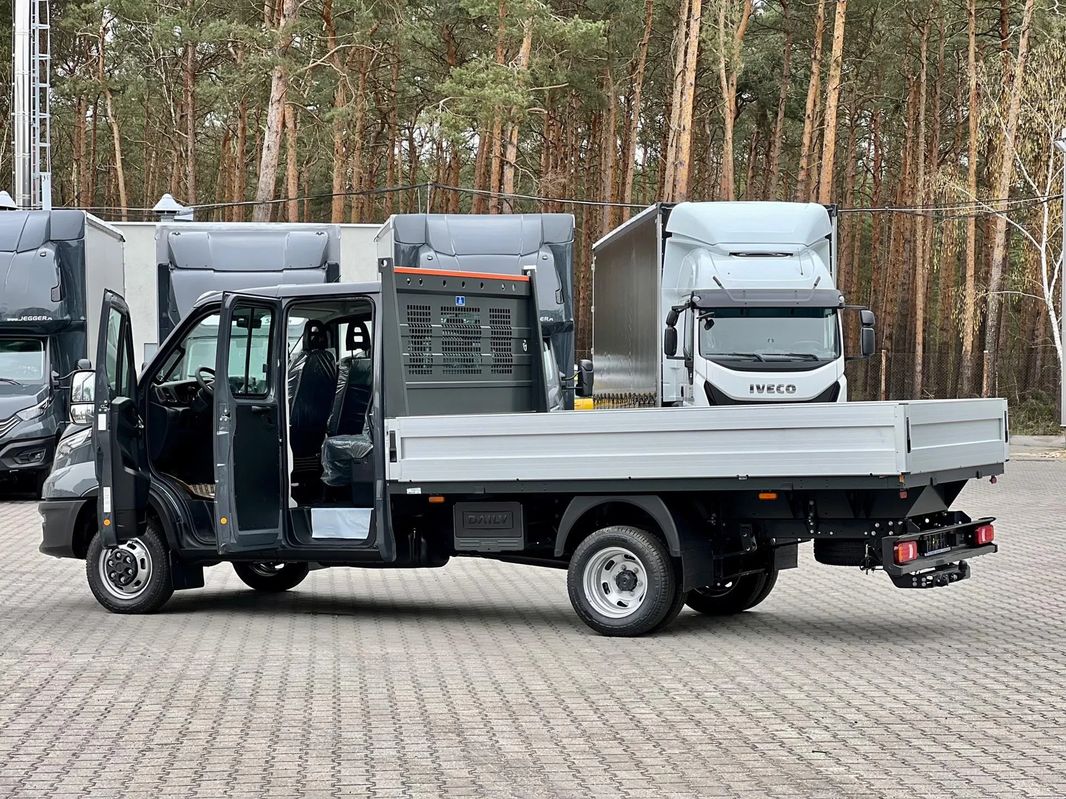 Iveco DAILY DOKA fabryczna DEMO bez przebiegu SCATTOLINI