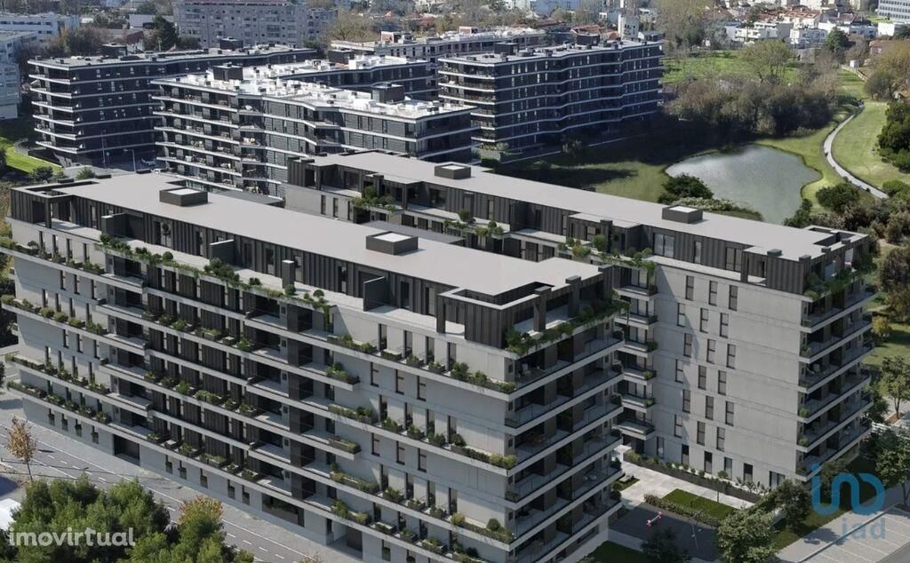 Apartamento T4 em Porto de 184,00 m2