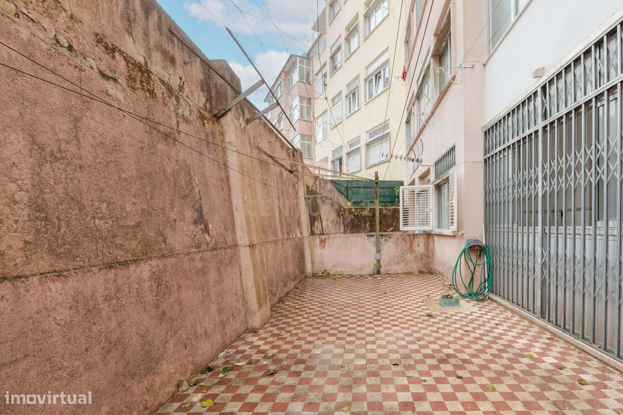 T2 na Rua Dr. Gama Barros 71 Alvalade, Lisboa-18