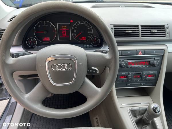 Audi A4 2.0 TDI Quattro - 14