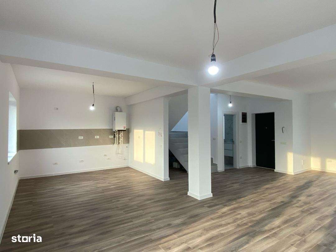 DOMNESTI | Casa P+1 |4 Camere | finisaje lux - Imagine principală: 3/12