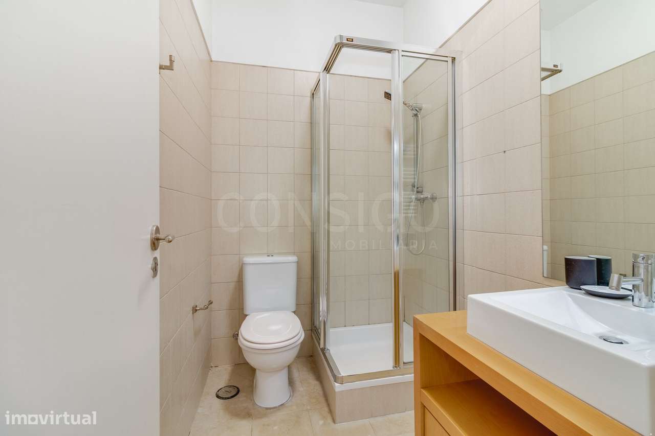 Apartamento T2 no Chiado, no centro histórico de Lisboa-13