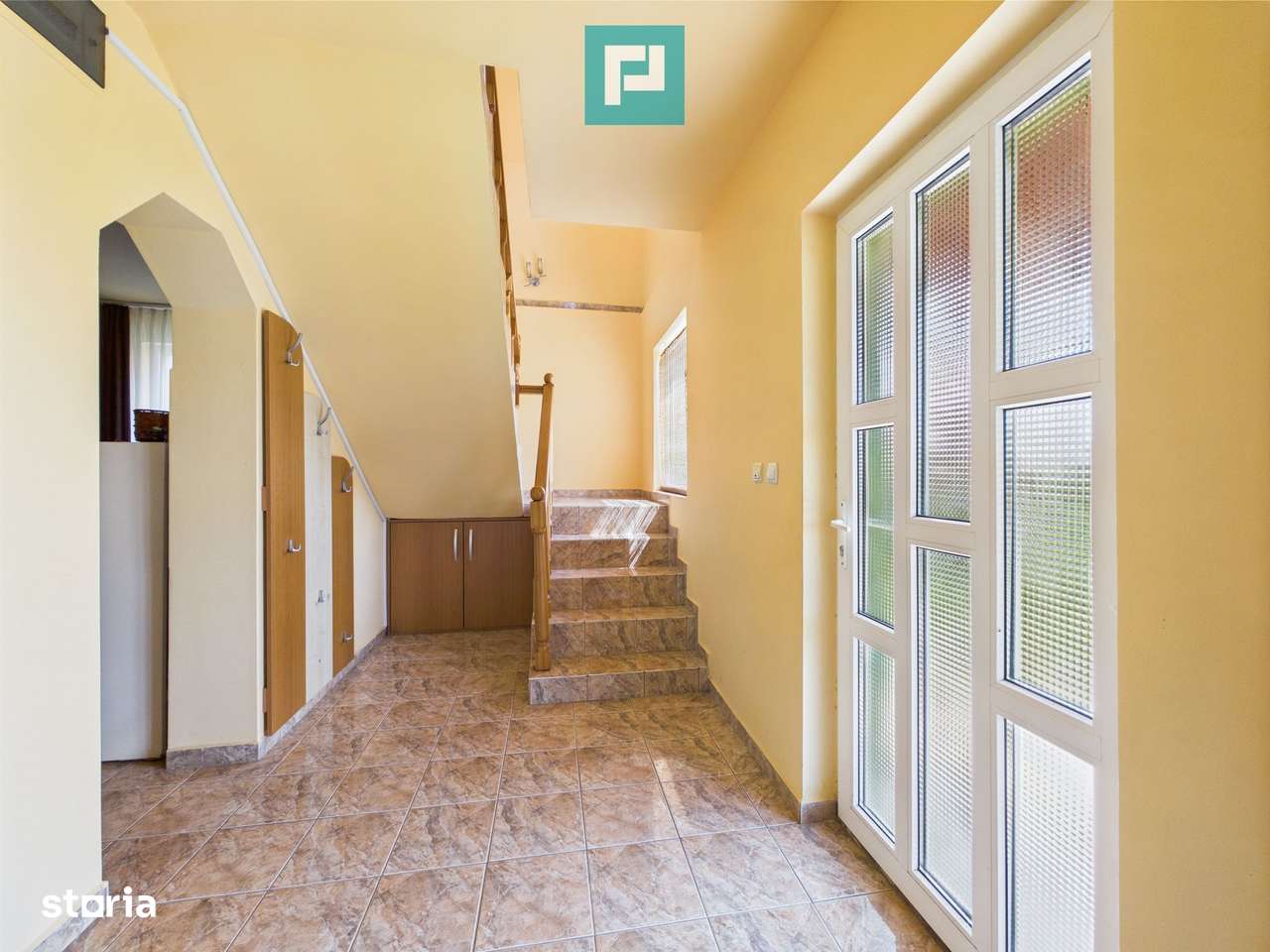 Vilă cochetă 4 camere P+M în Munar - Imagine principală: 2/20