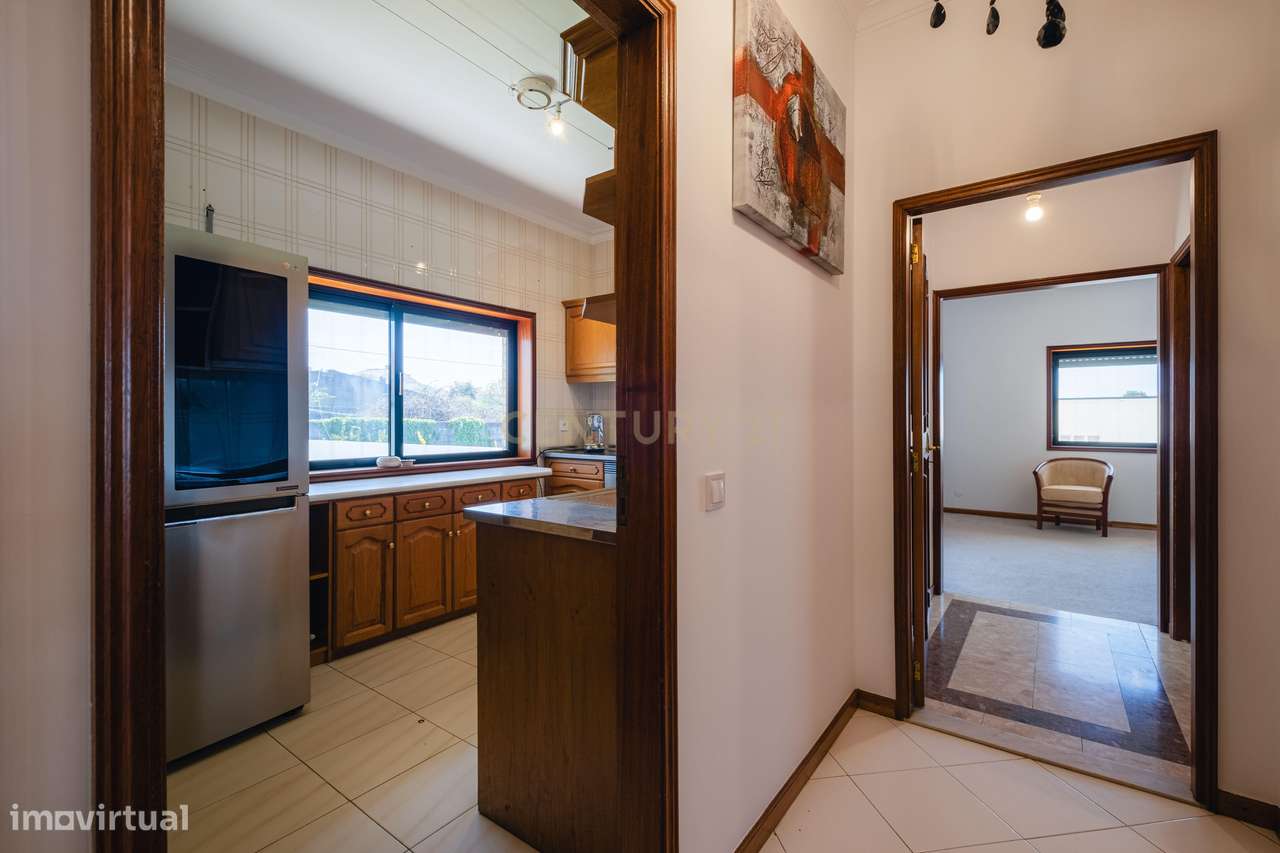 MORADIA T3 A 800M DA PRAIA DE SALGUEIROS | CANIDELO-15