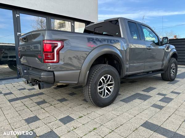 Ford F150 - 8