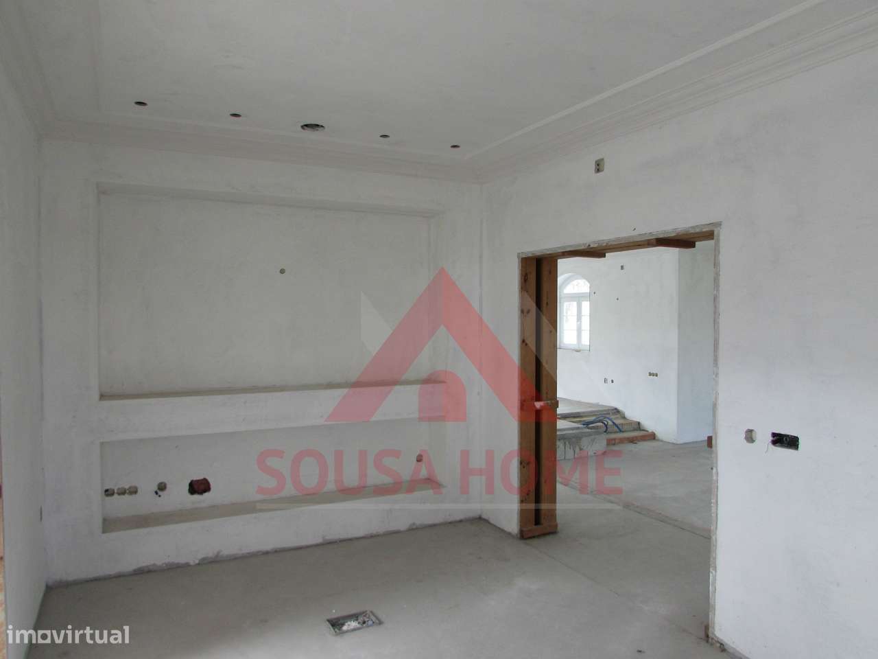 Moradia Isolada T6 Venda em Juncal,Porto de Mós-8