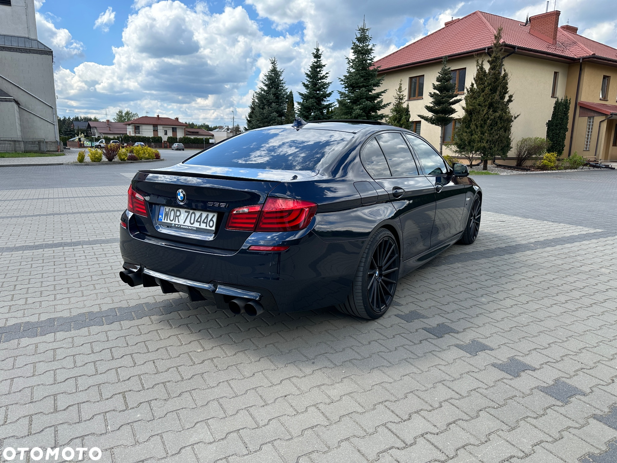 BMW Seria 5 535i Touring Sport-Aut - 13