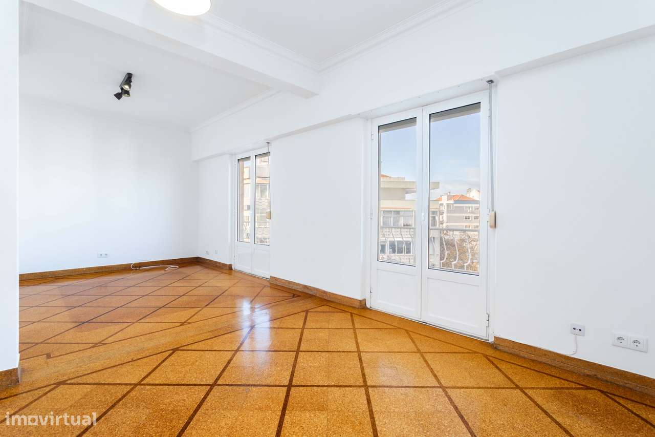 Apartamento T2 para arrendar em Alvalade - Grande imagem: 4/26