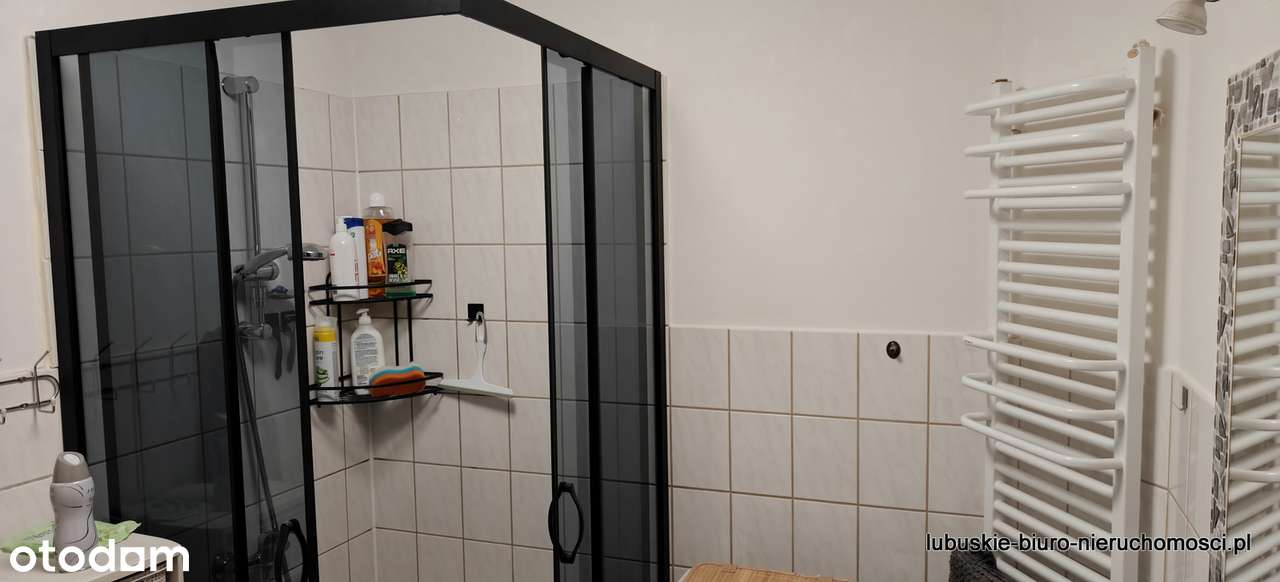 Trzy mieszkania oraz restauracja-12