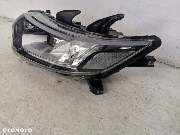 lampa przednia lewa Mitsubishi Outlander III - 3