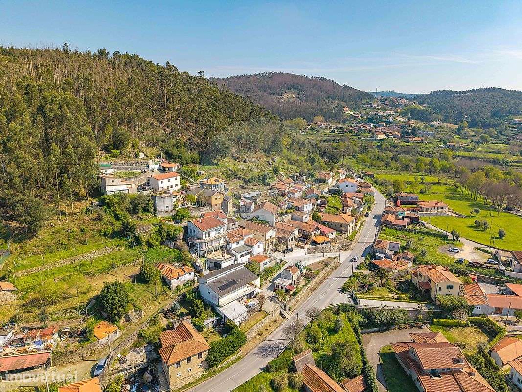 Moradia T4 para venda-0