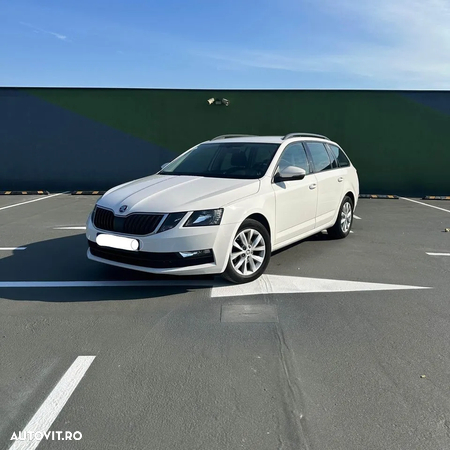 Skoda Octavia 1.6 TDI Ambition - 2