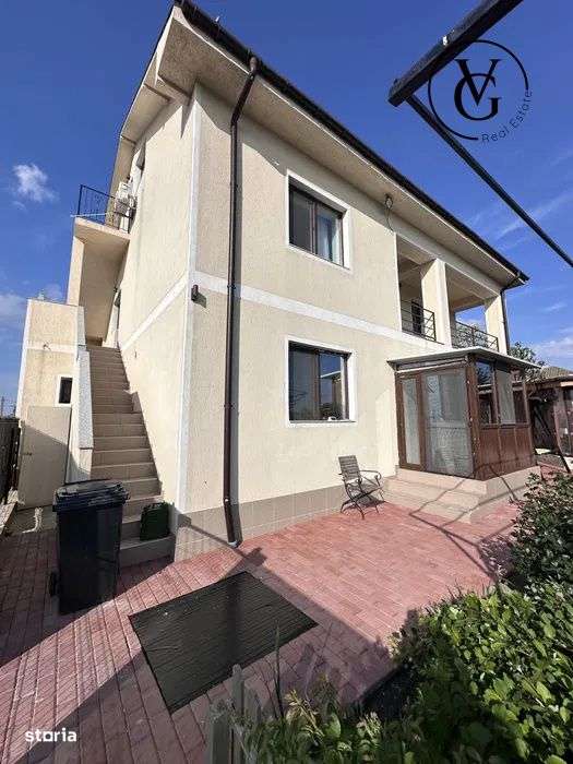 Casa spatioasa cu 8 dormitoare - Imagine principală: 4/12