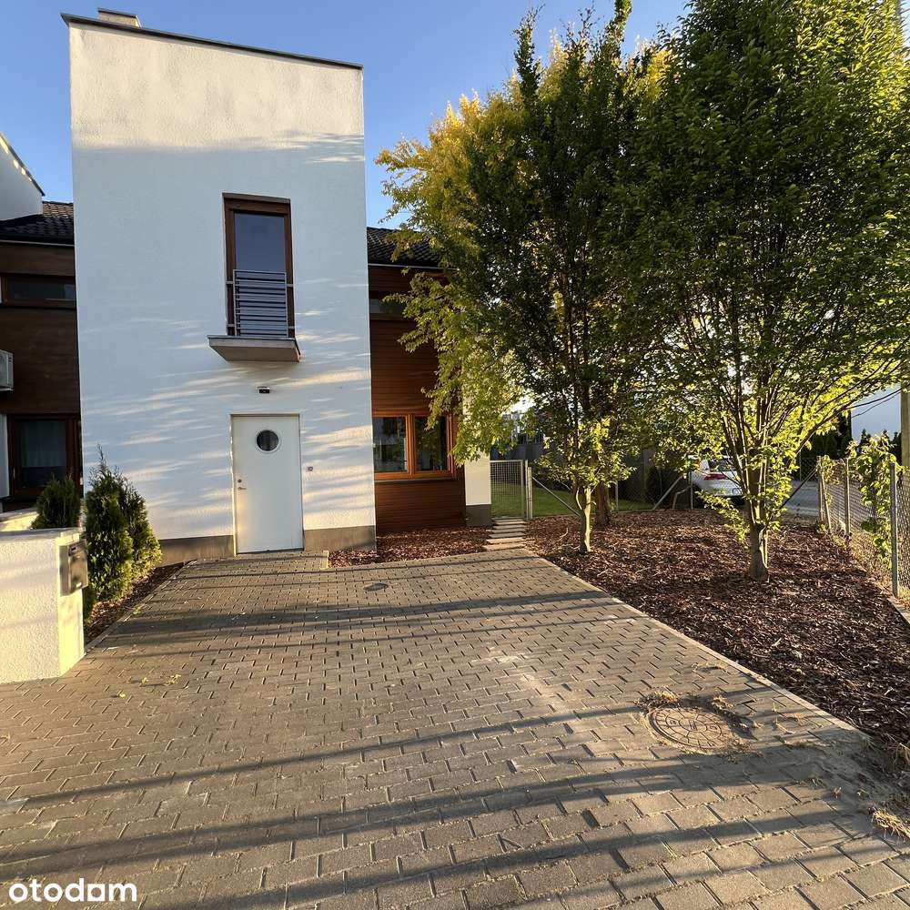 Do objęcia od zaraz. Odnowiony - nie używany. Możliwa zamiana-13