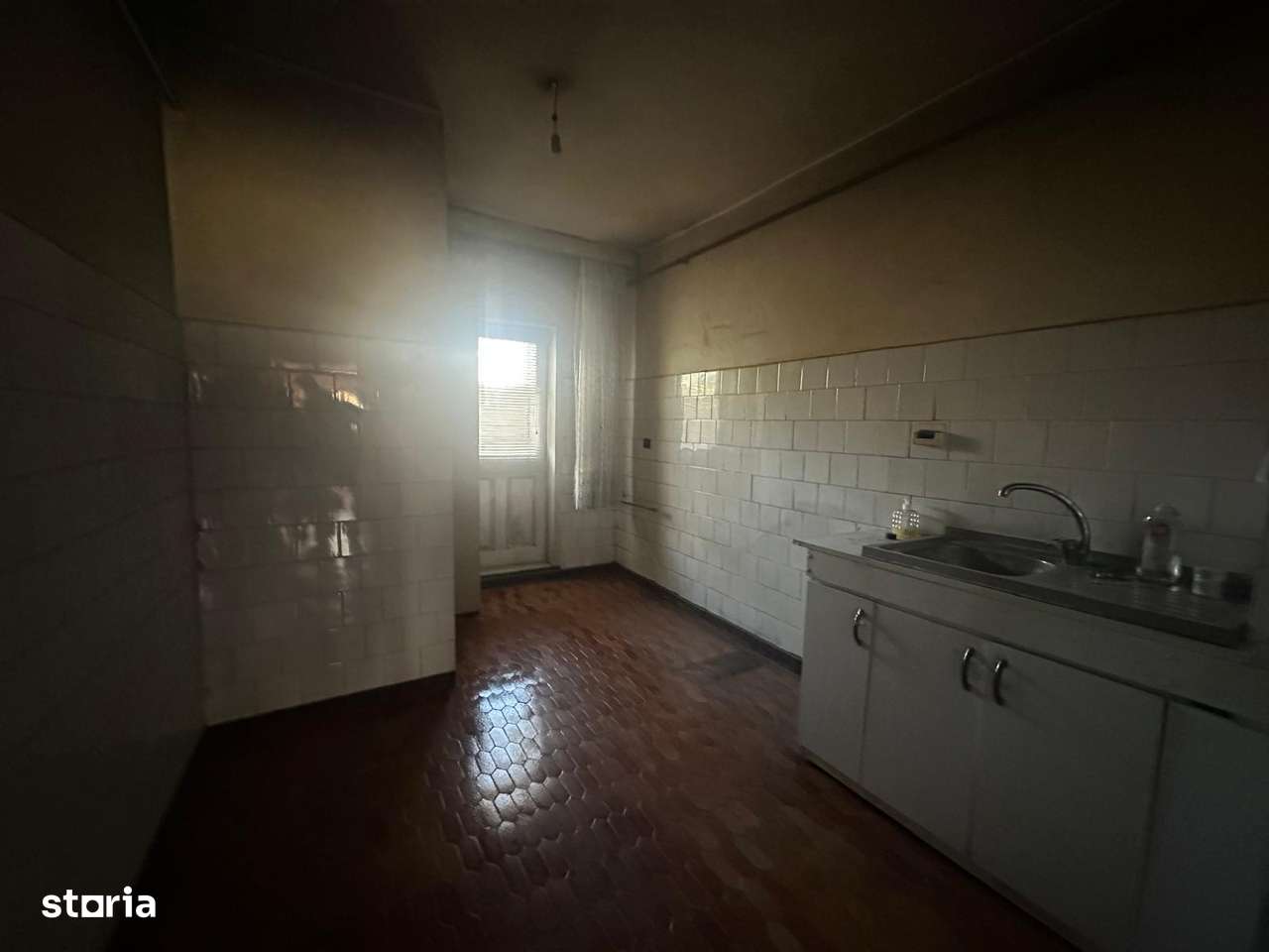 Vanzare apartament 3 camere Centru - Imagine principală: 2/15