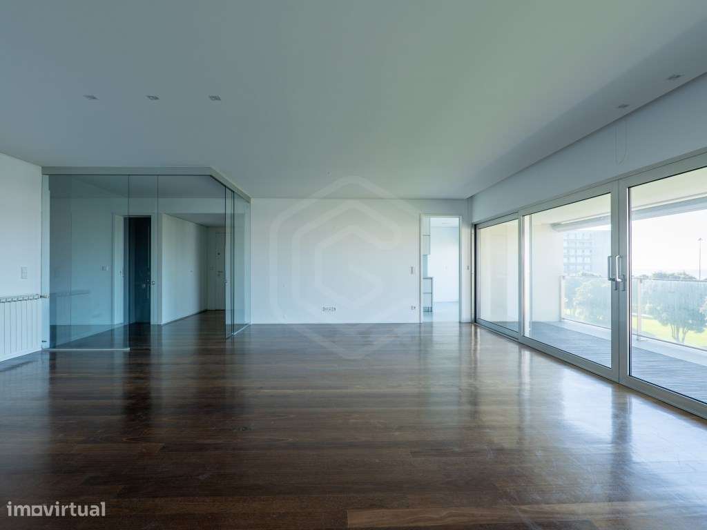 Apartamento T4 de luxo perto da Praia, Matosinhos Sul, Porto - Grande imagem: 4/31