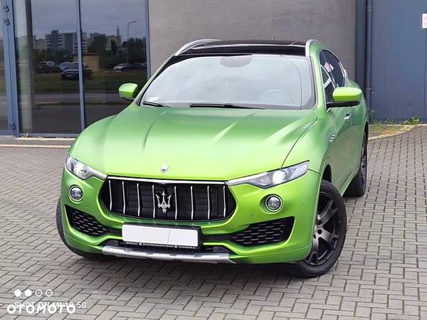 Maserati Levante Q4 Executive - 15