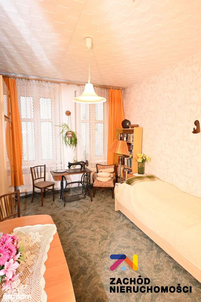 Całe piętro w kamienicy w centrum miasta-17