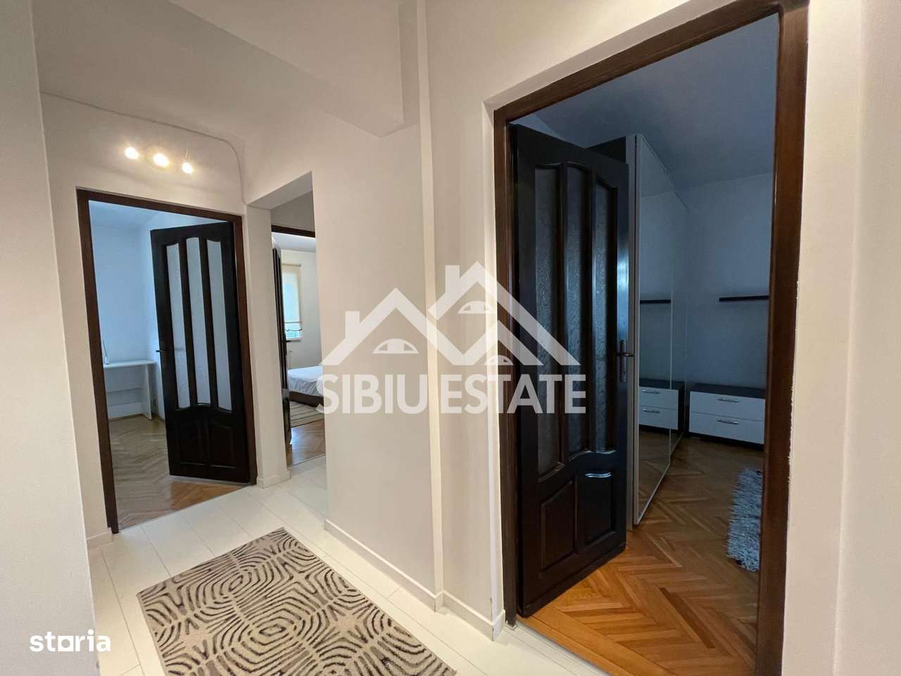 Apartament decomandat cu 3 camere , 2 ba- s.u.64 mp. , pivnita- etaj 3 - Imagine principală: 5/20