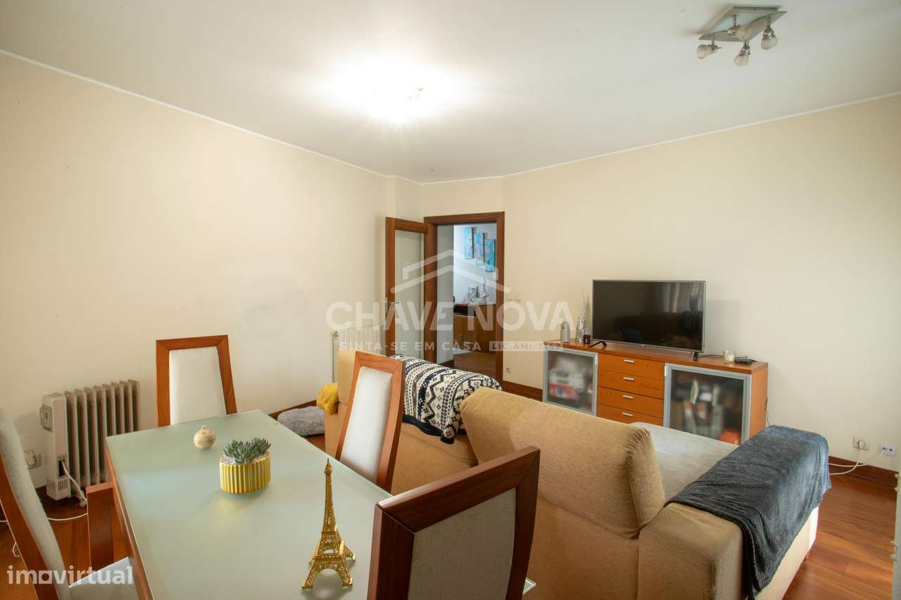 Excelente apartamento T2 em Oliveira do Douro - Grande imagem: 2/24