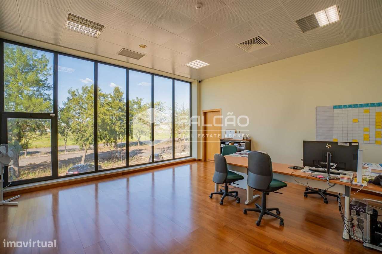 Armazém  Venda em Romeira e Várzea,Santarém-19