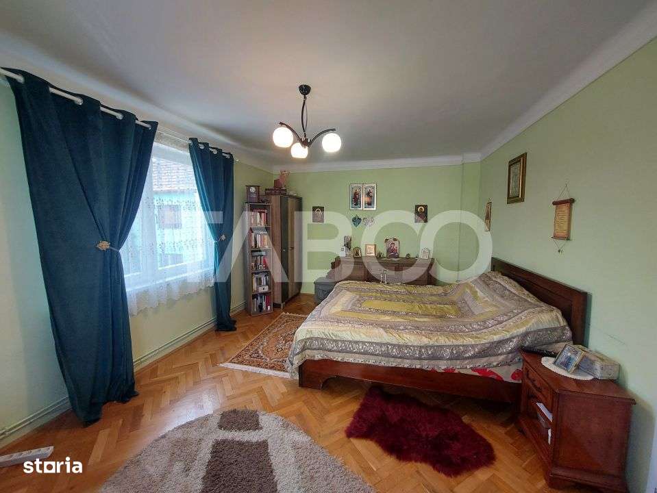 Casa de vanzare teren 950 mp si deschidere 21 m in zona Calea Poplacii-9
