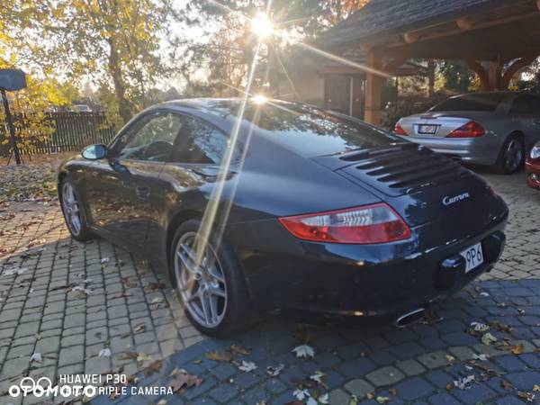 Porsche 911 Carrera - 39