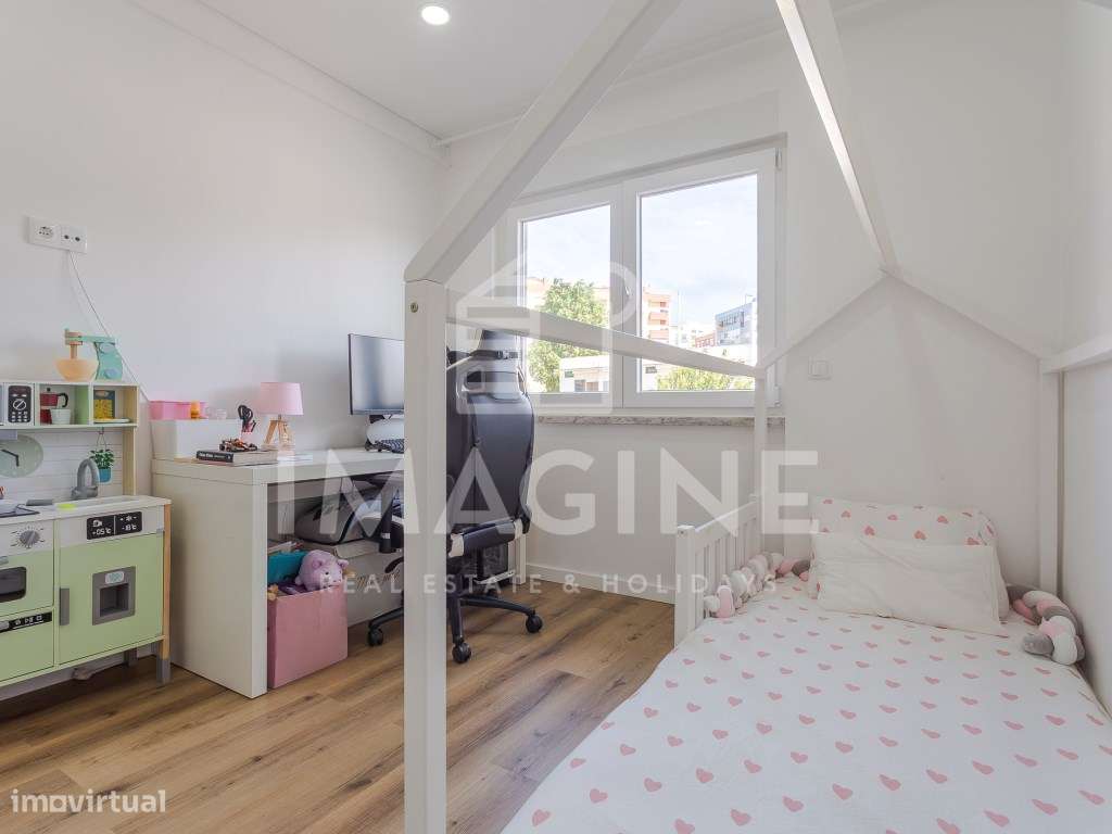Apartamento T2, totalmente renovado, em Monte Belo-16