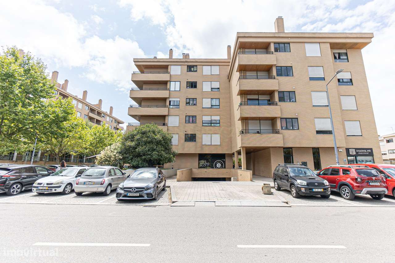 T3 Duplex junto ao Hospital de São João-31