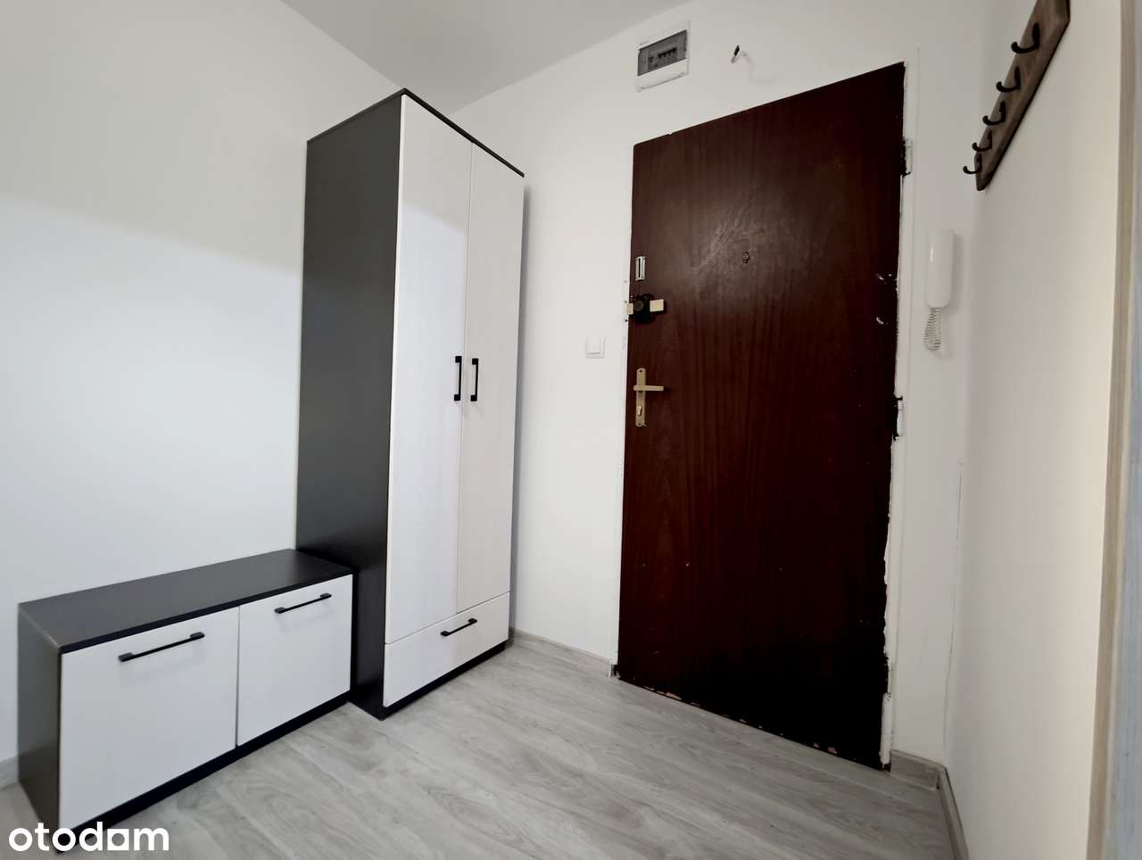 2 pokoje z balkonem i pięknym widokiem – gotowe do zamieszkania!-8