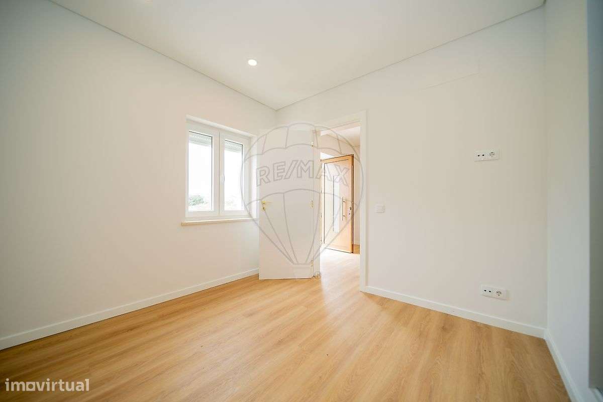 Moradia T1 para venda - Grande imagem: 5/11