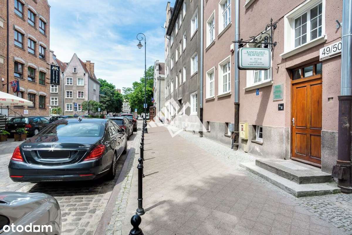 Straganiarska | klimatyczne mieszkanie na poddaszu-8