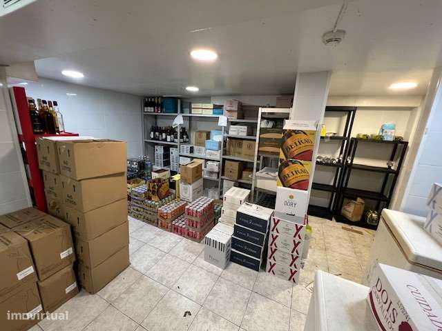 Loja - Restaurante totalmente Remodelado e Equipado-29