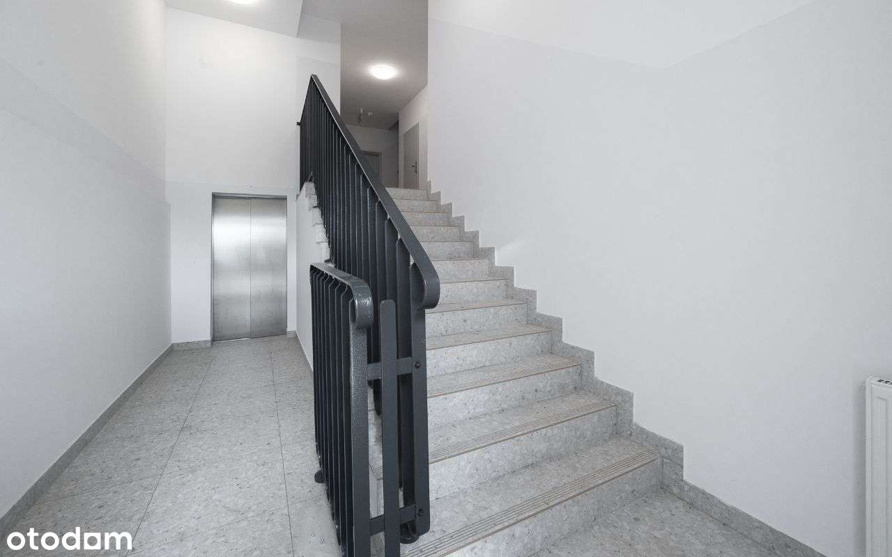 Mieszkanie 3 pokojowe z dwiema łazienkami-17