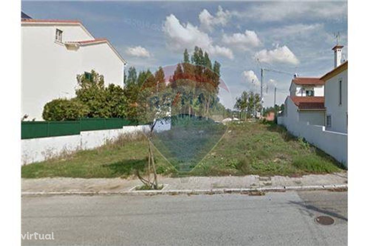 LOTE DE TERRENO COM 396m2