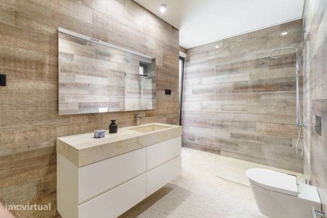 Fantástica Moradia T3 Térrea de Luxo em Braga-10