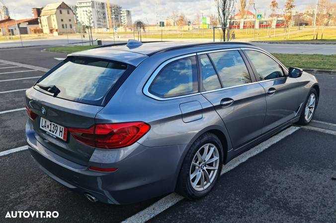 BMW Seria 5 520d Touring Aut. Sport Line - 6