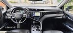 Toyota Camry 2.5 Hybrid Luxury - 8