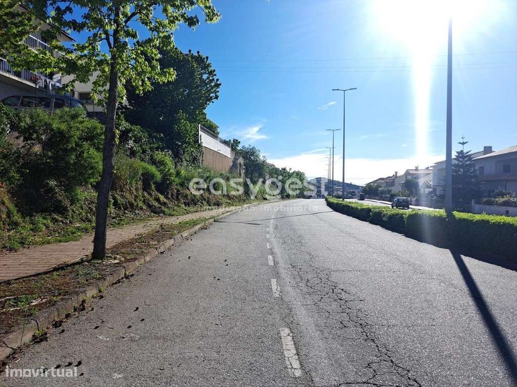 Lote para construção de Moradia, com 450 m2 em Torre de Moncorvo - Grande imagem: 3/12