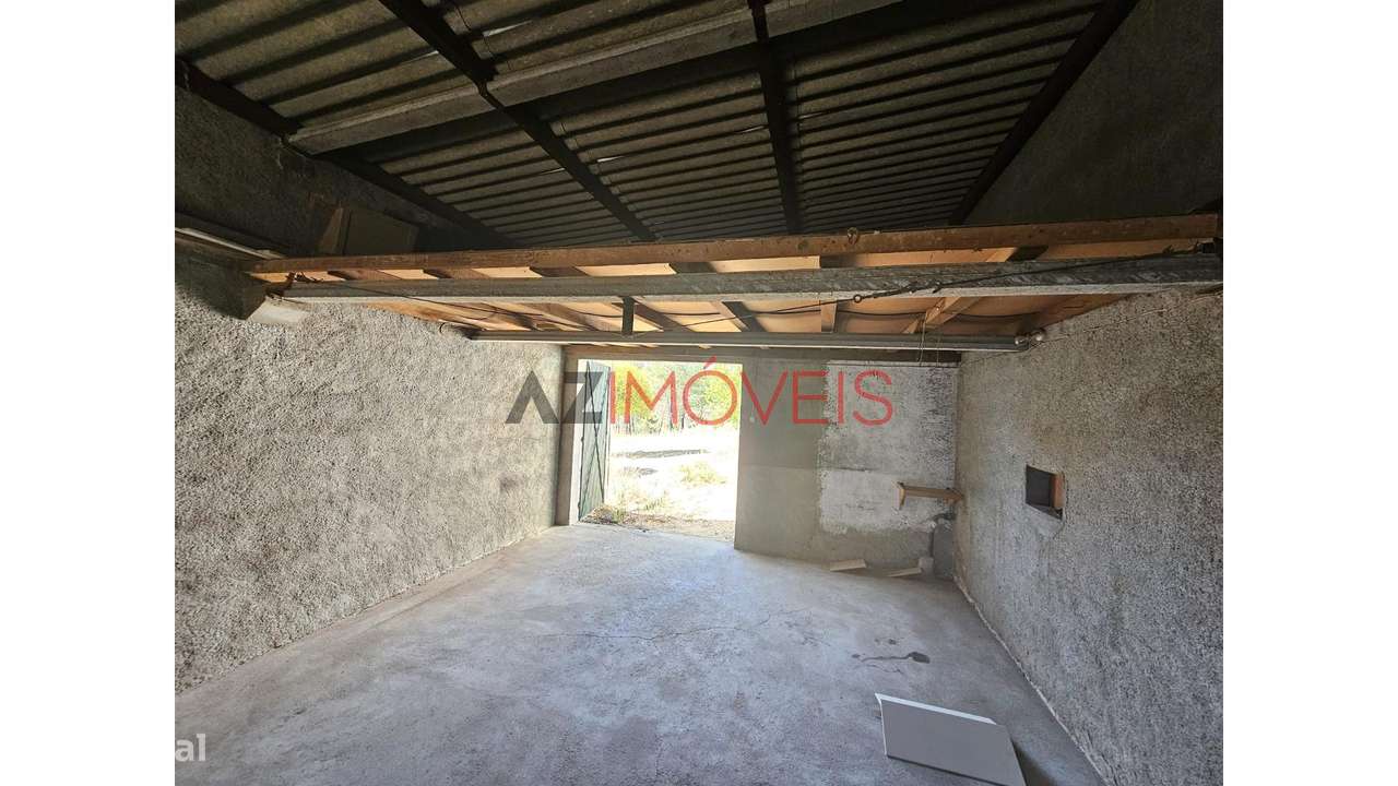 Moradia Rústica T2+1 Terreno com 3.480m2-35