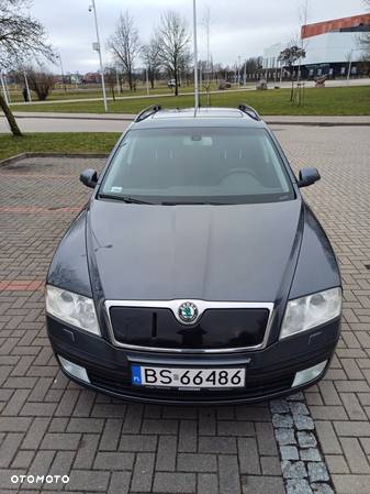 Skoda Octavia 2.0 TDI Elegance DSG - 3