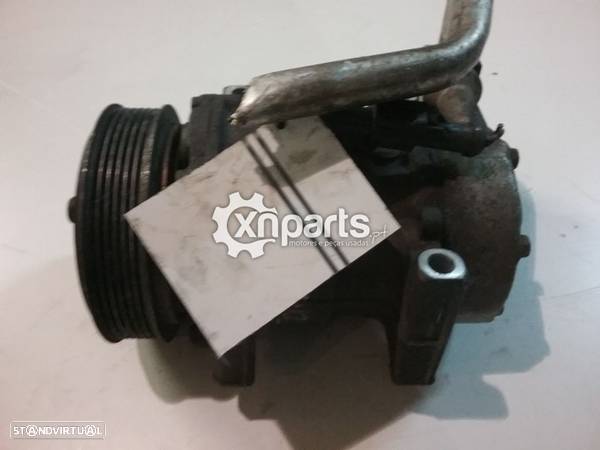 Compressor de ar condicionado Usado FORD FIESTA V 1.4 TDCi | 11.01 - 06.08 REF.... - 3